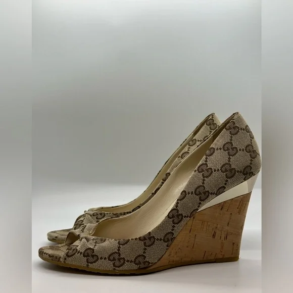 GUCCI WEDGES SZ 8B - Picture 1 of 9
